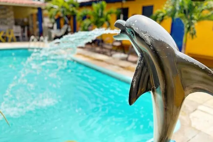 Casa de hóspedes: Suítes Flores do Mar